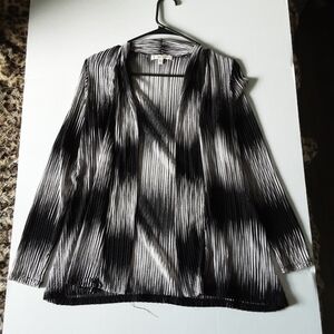 Black and White Striped Cardigan EUC G Collection